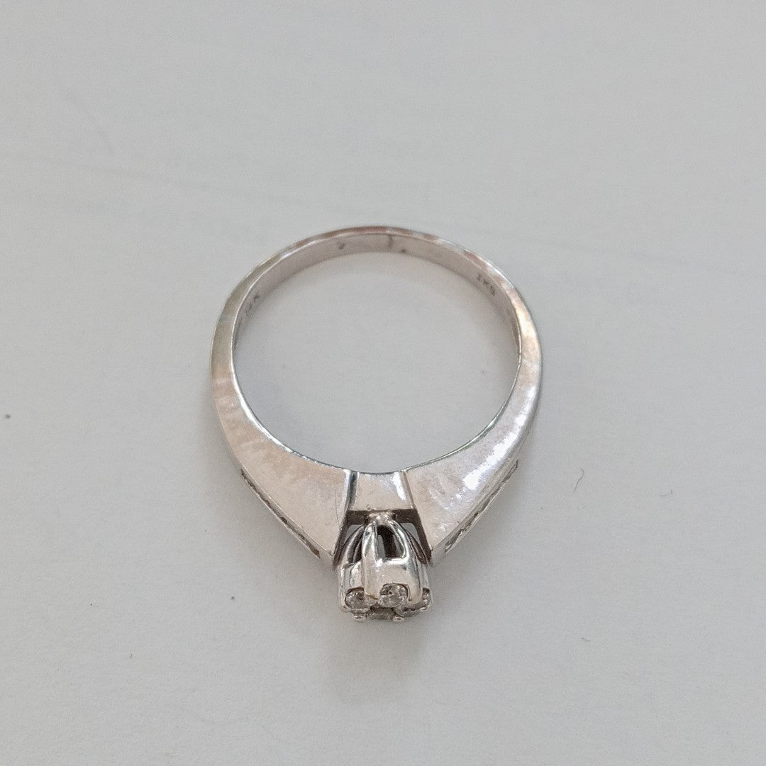 ANILLO ORO BLANCO 14 K 3.8 GRMS (SEMINUEVO)
