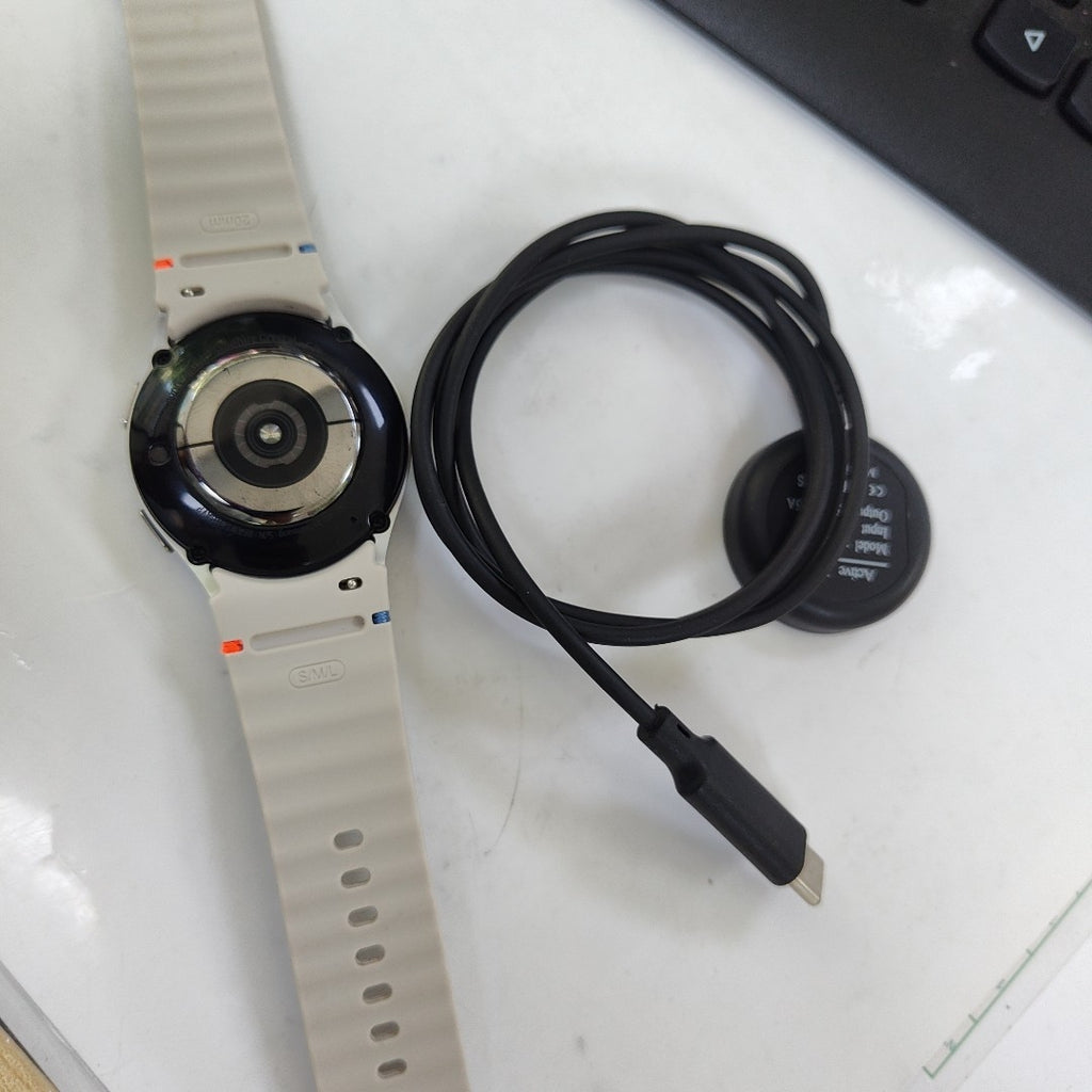 SMARTWATCH SAMSUNG GALAXY WATCH 5 SM-R900 40 MM GPS (SEMINUEVO)