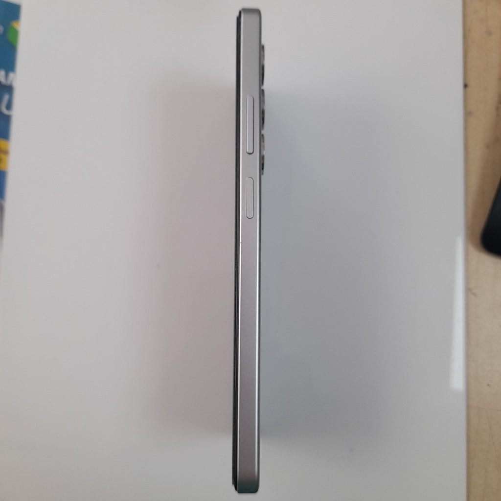 CELULAR OPPO A5 CPH2727 (2025) 256 GB 4 GB RAM (SEMINUEVO)
