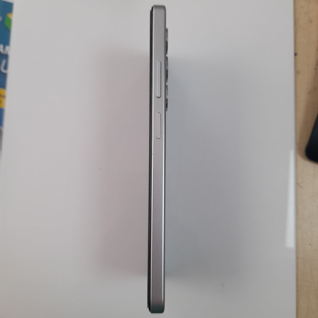 CELULAR OPPO A5 CPH2727 (2025) 256 GB 4 GB RAM (SEMINUEVO)