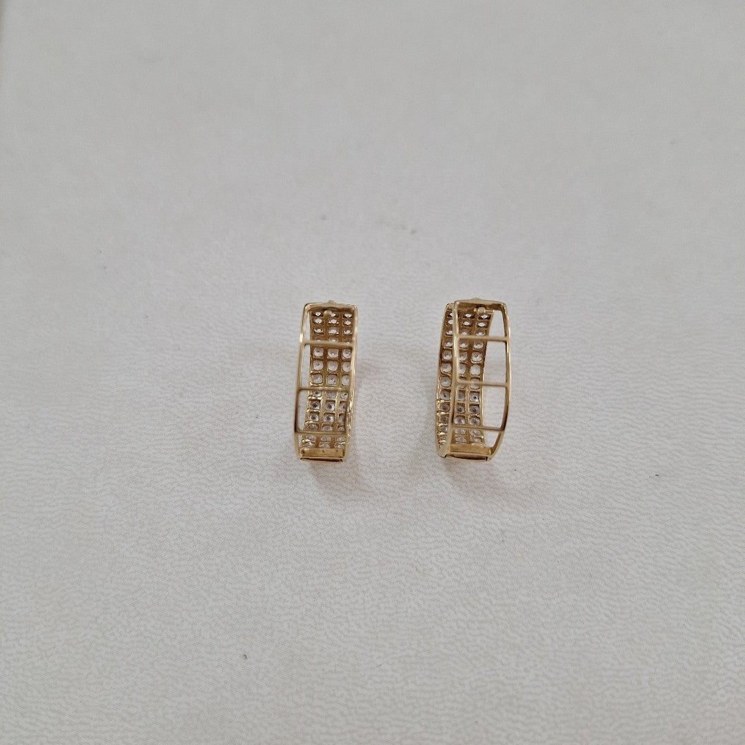 ARRACADAS PAR ORO 10 K 3.3 GRMS (SEMINUEVO)