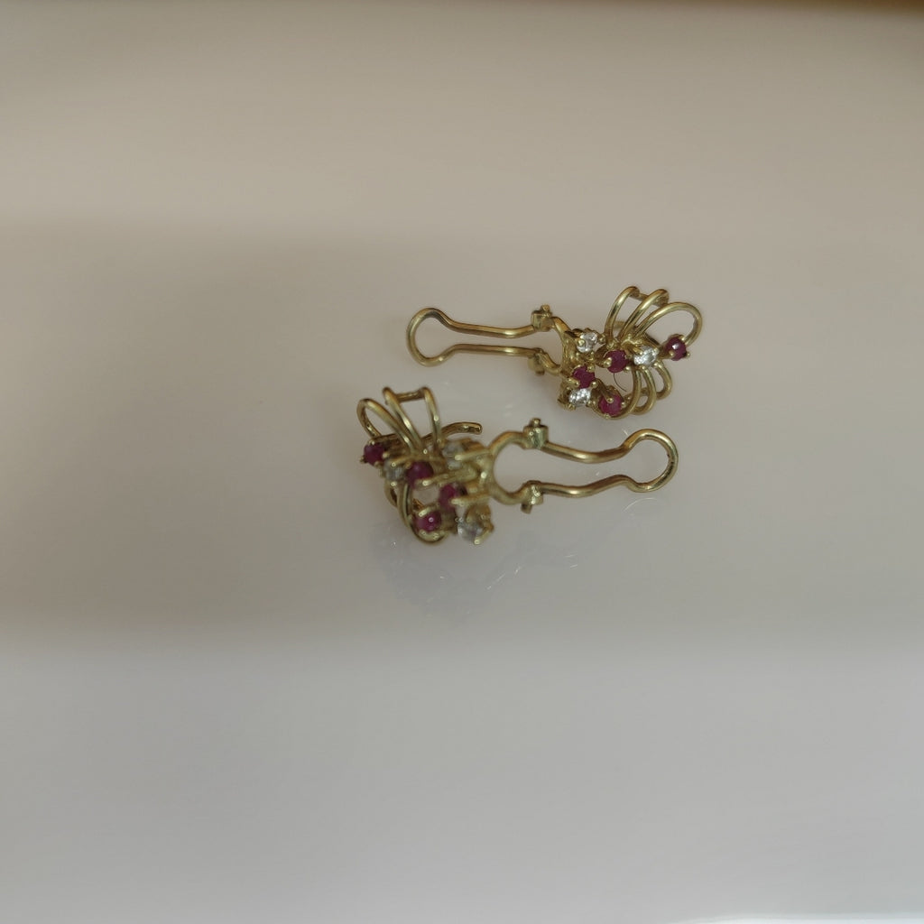 ARETES PAR ORO 14 K 3.5 GRMS (SEMINUEVO)