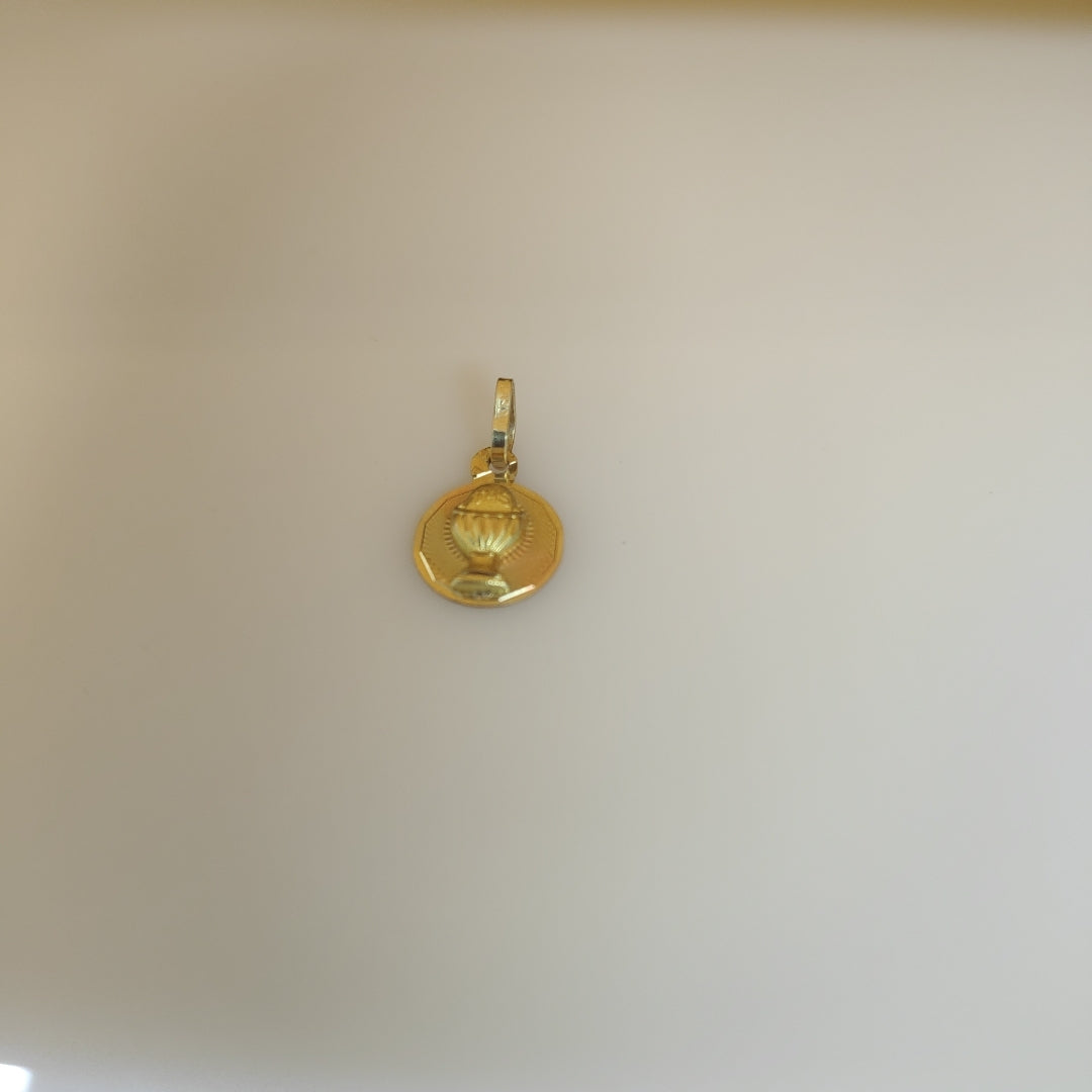 DIJE,MEDALLA RELIGIOSA ORO,ORO COMBINADO 10 K 0,70 GRMS (SEMINUEVO)