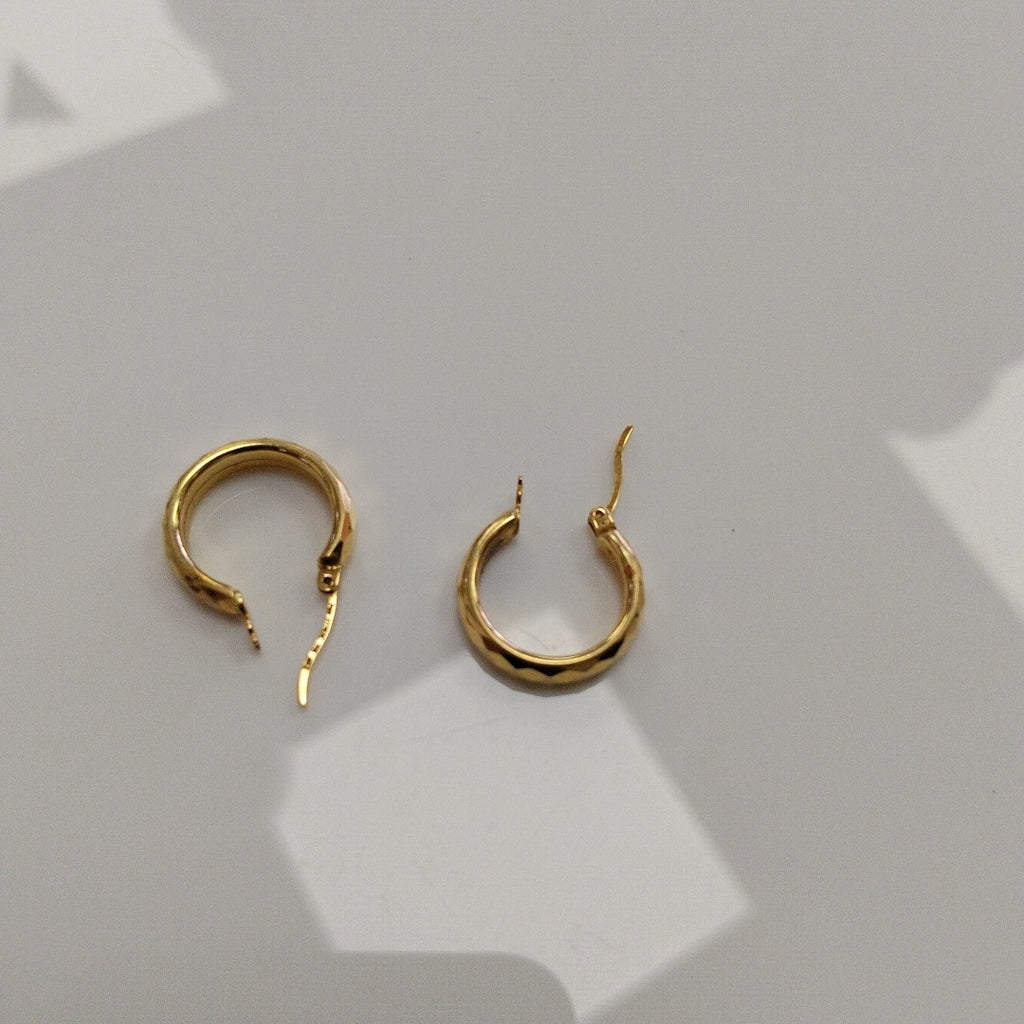 ARRACADAS PAR ORO 14 K 2.5 GRMS (SEMINUEVO)