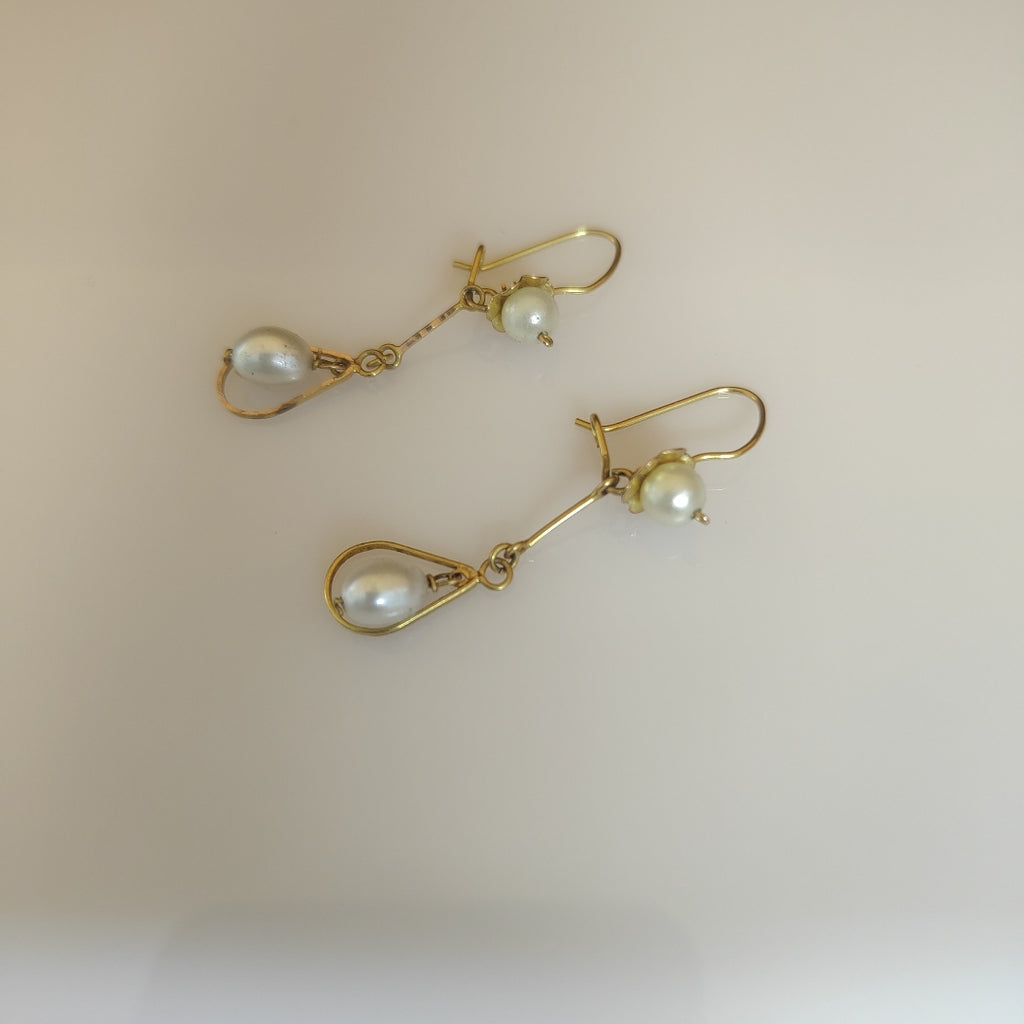 ARETES PAR ORO 14 K 1.9 GRMS (SEMINUEVO)