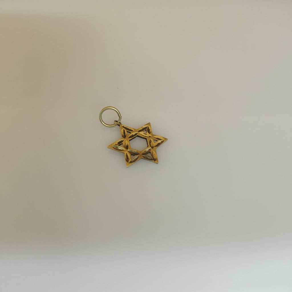 DIJE ORO 14 K 1 GRMS (SEMINUEVO)