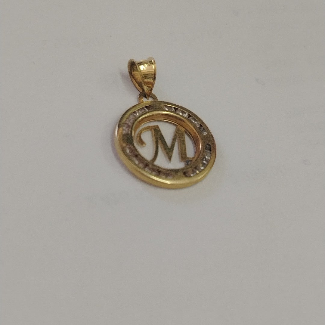 DIJE ORO 10 K 0.9 GRMS (SEMINUEVO)