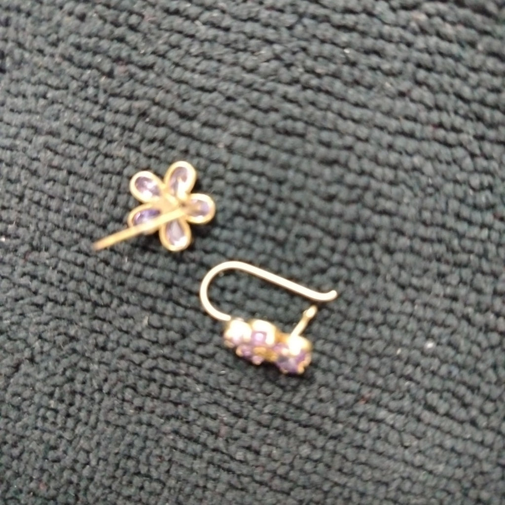 ARETES PAR ORO 8 K 1.9 GRMS (SEMINUEVO)