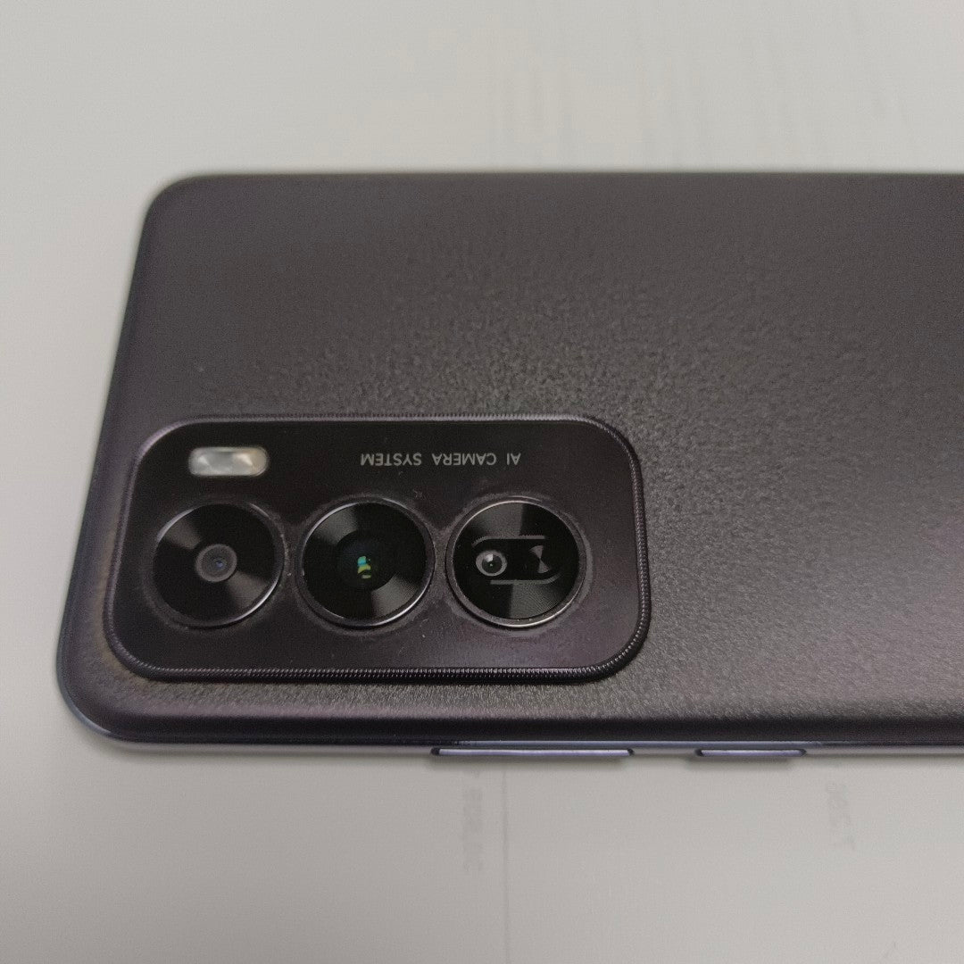 CELULAR OPPO RENO12 5G CPH2625 (2024) 512 GB 12 GB RAM (SEMINUEVO)