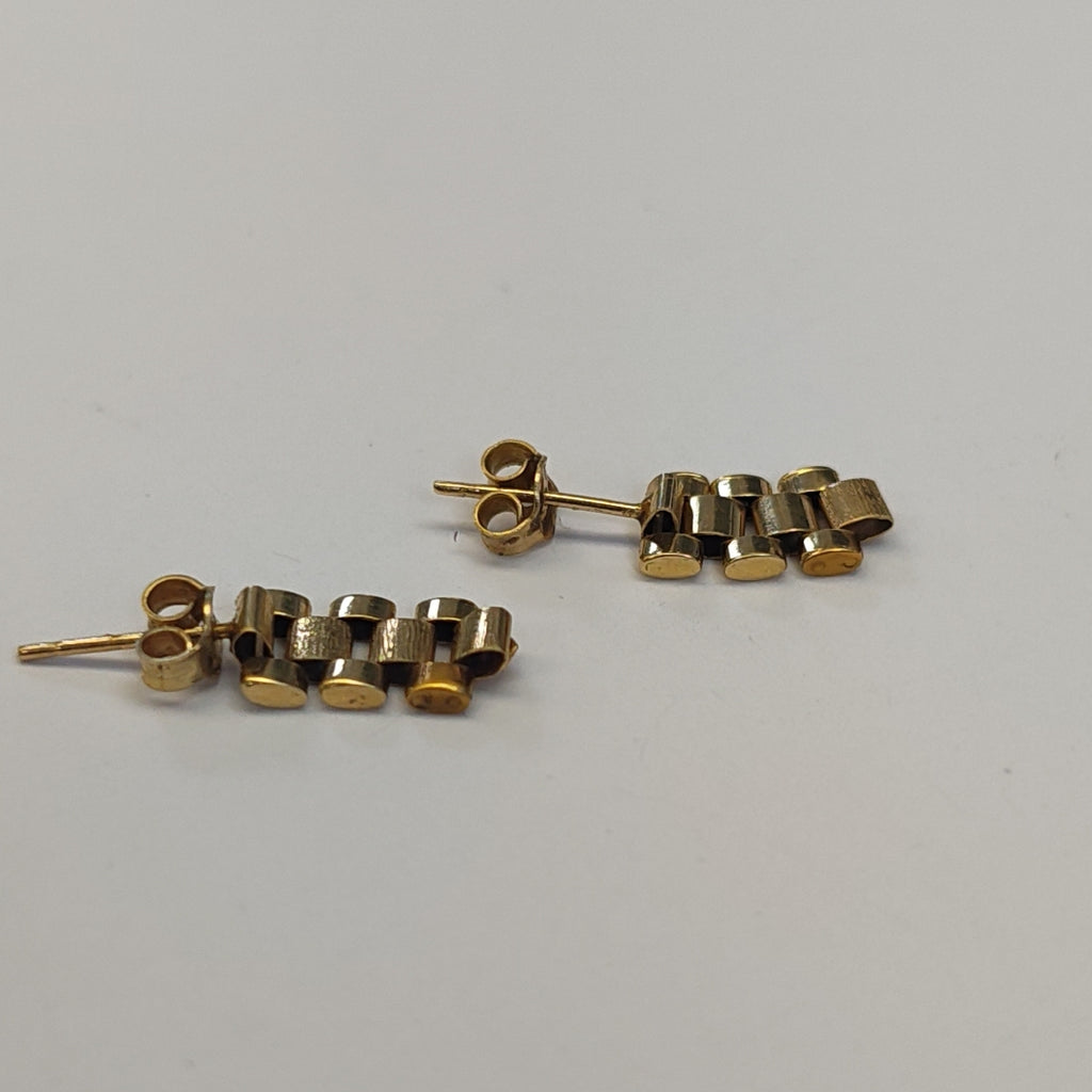 ARETES PAR ORO 14 K 1.6 GRMS (SEMINUEVO)