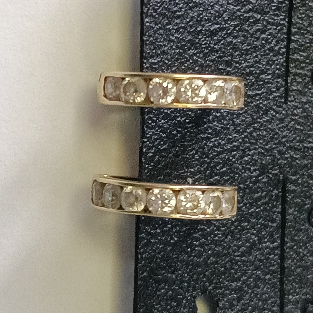 ARRACADAS PAR ORO 10 K 1 GRMS (SEMINUEVO)