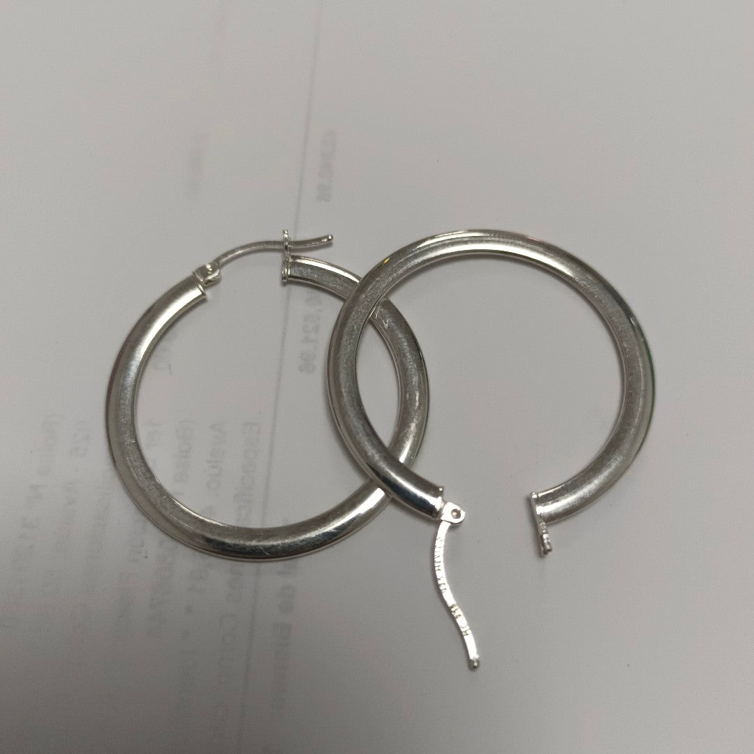 ARRACADAS PAR PLATA 3.8 GRMS (SEMINUEVO)