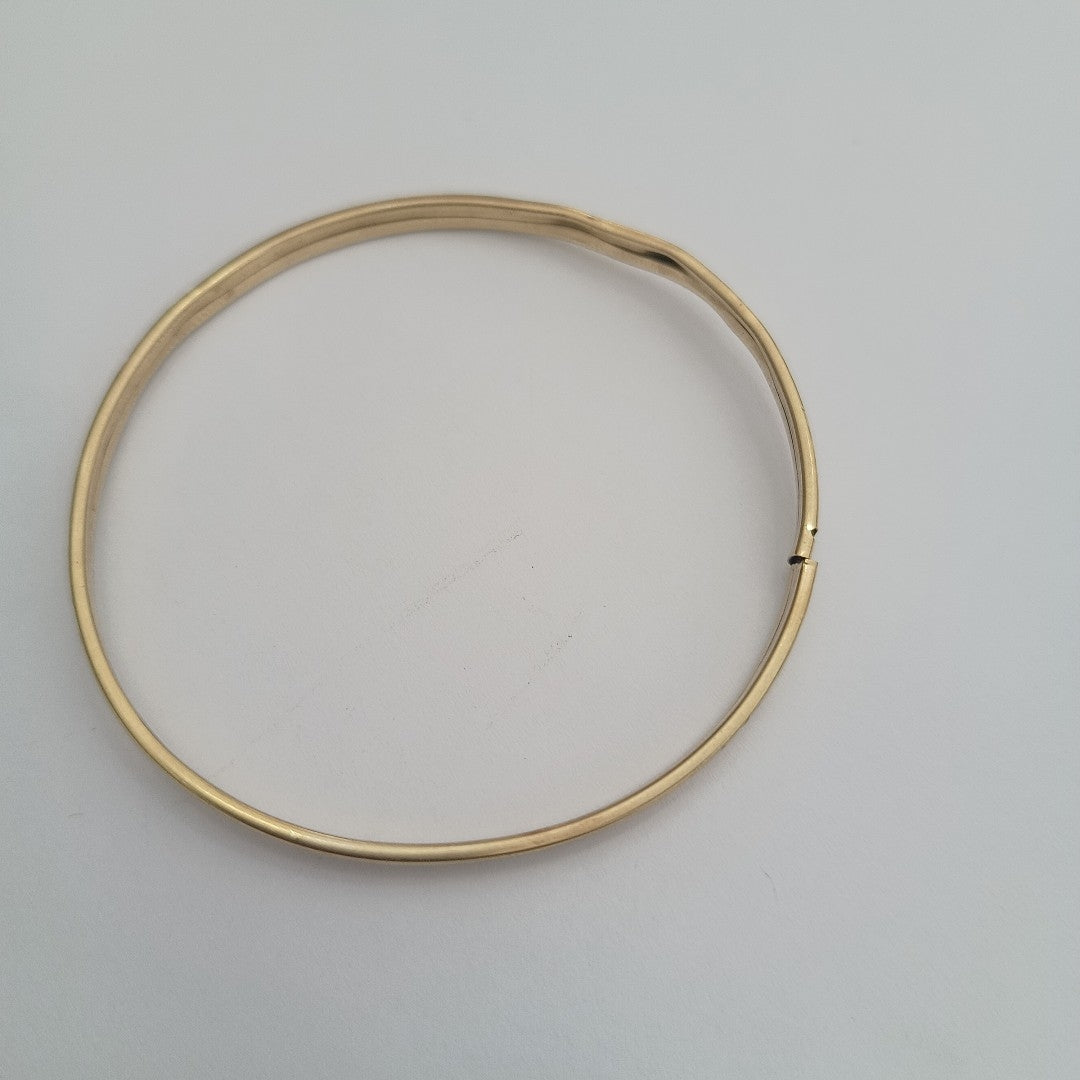 PULSERA RIGIDA ORO 10 K 4.8 GRMS (SEMINUEVO)