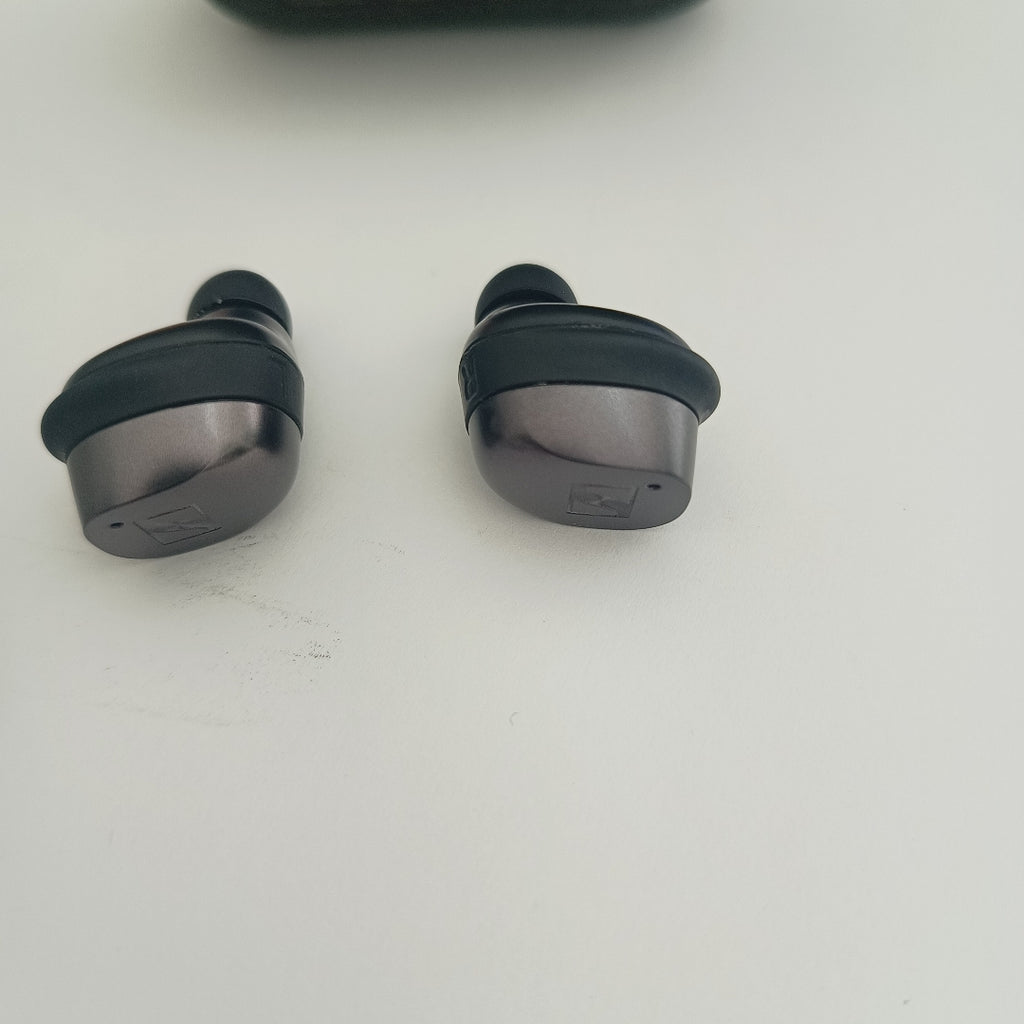 AUDIFONOS SENNHEISER MOMENTUM TRUE WIRELESS 4 MTW4 INALAMBRICO IN EAR (SEMINUEVO)