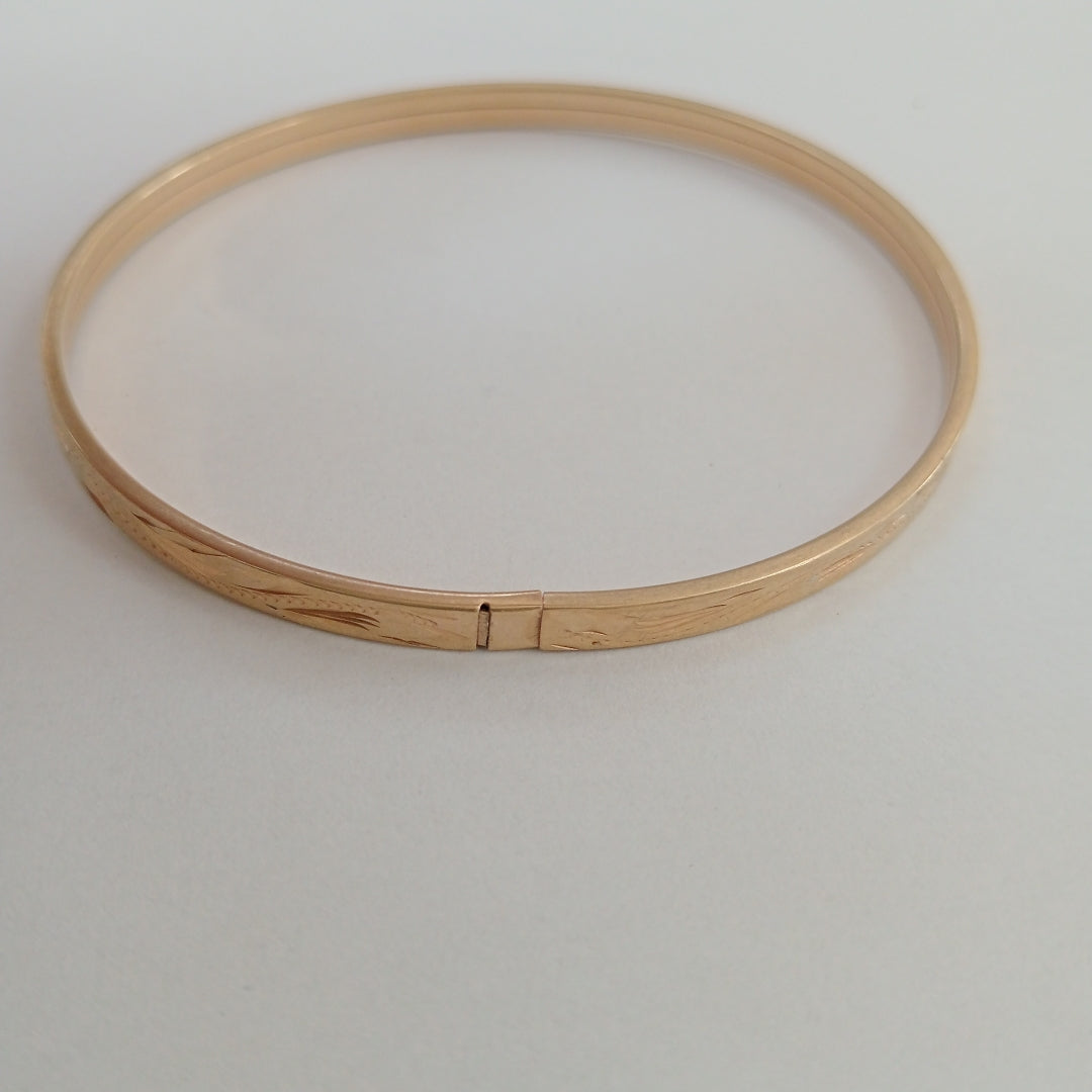 PULSERA RIGIDA ORO 10 K 5.4 GRMS (SEMINUEVO)