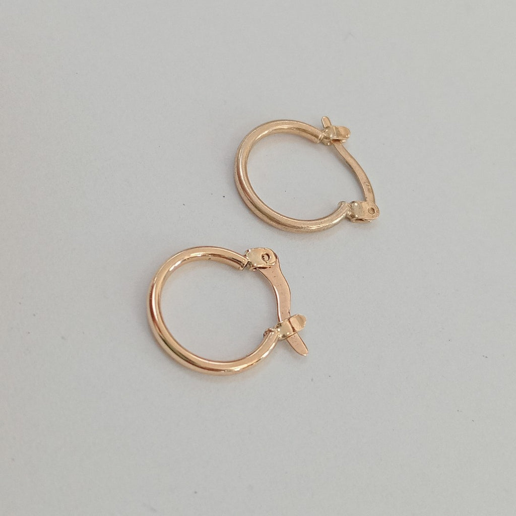 ARRACADAS PAR ORO 10 K 0.8 GRMS (SEMINUEVO)
