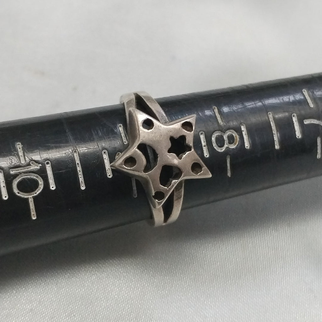ANILLITO PLATA 4,80 GRMS (SEMINUEVO)