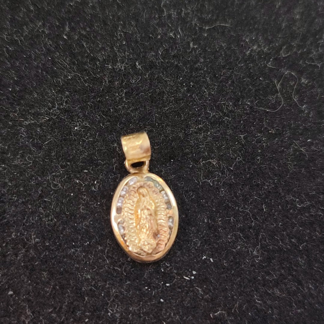 DIJE ORO 10 K 0.9 GRMS (SEMINUEVO)