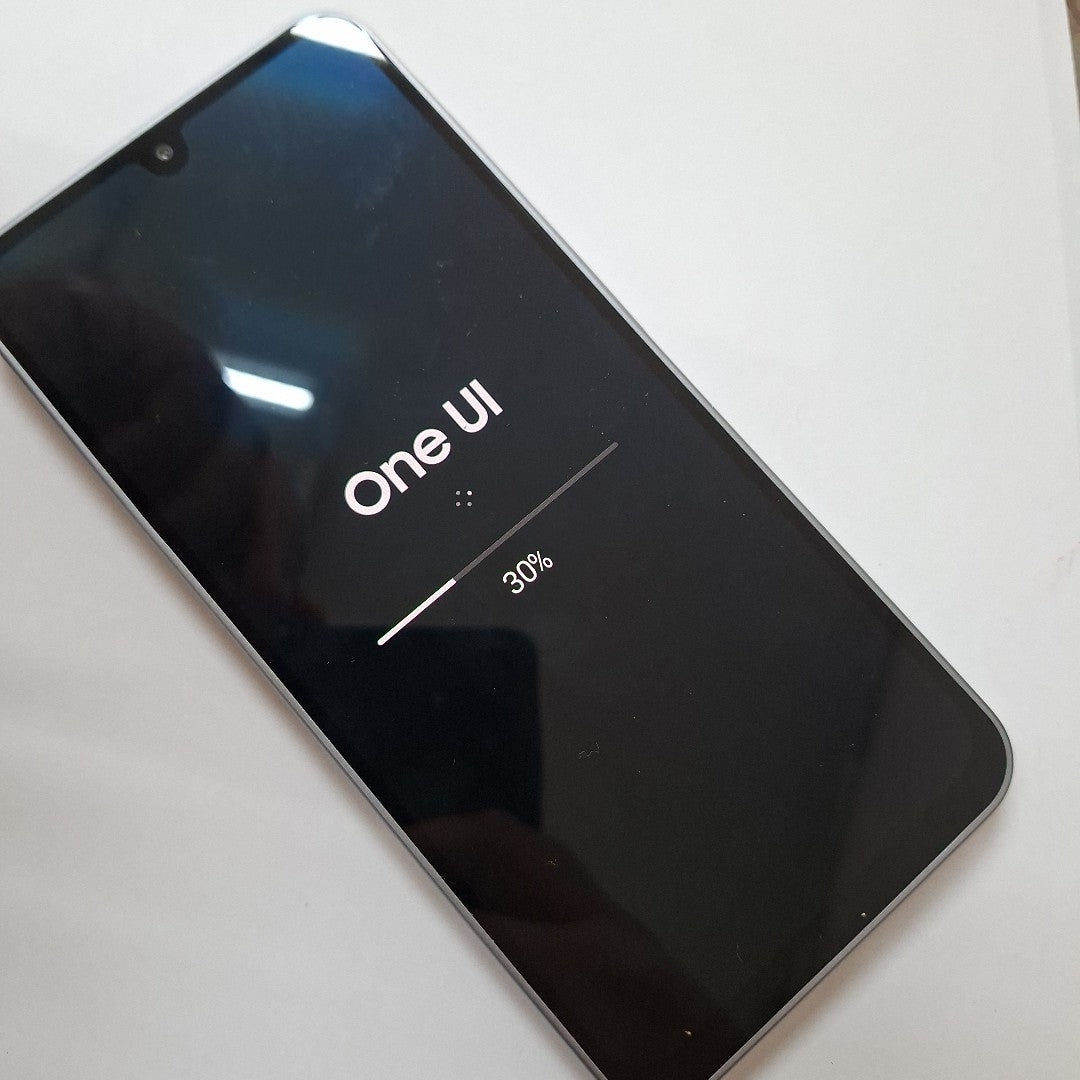 CELULAR SAMSUNG GALAXY A17 SM-A175F (2025) 128 GB 4 GB RAM (SEMINUEVO)
