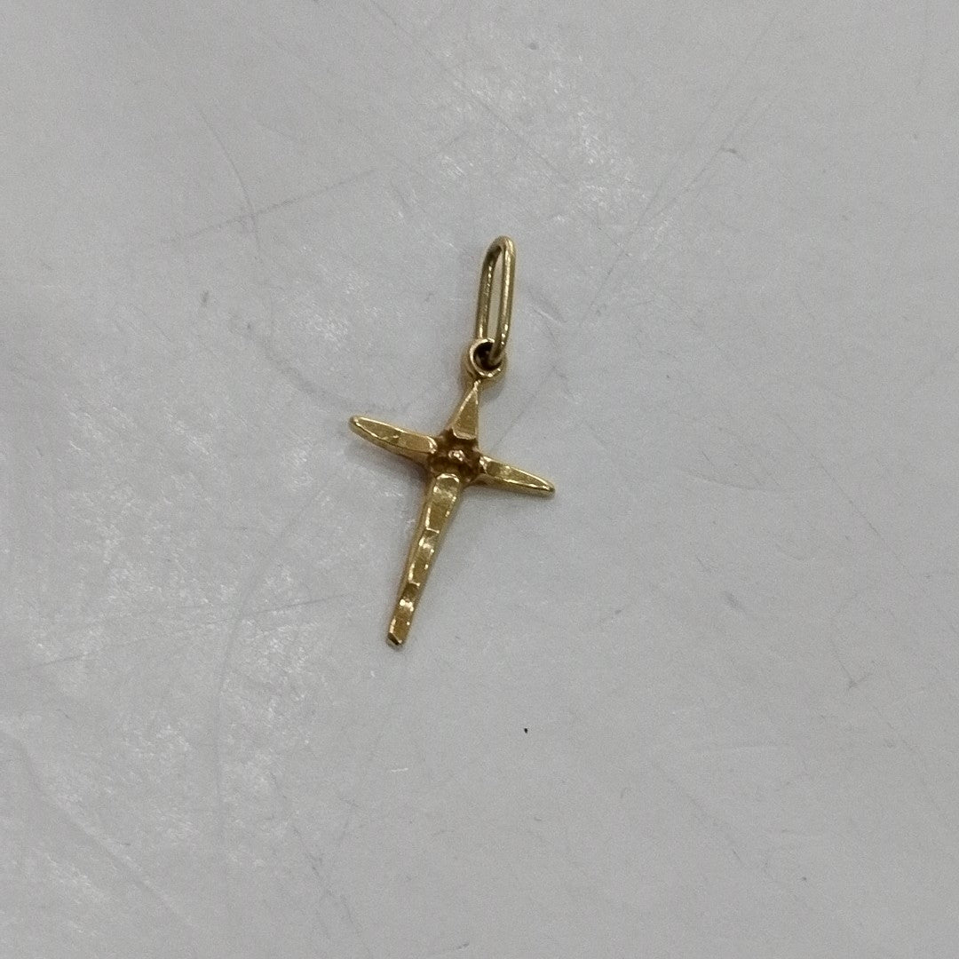 DIJE ORO 14 K 0.6 GRMS (SEMINUEVO)