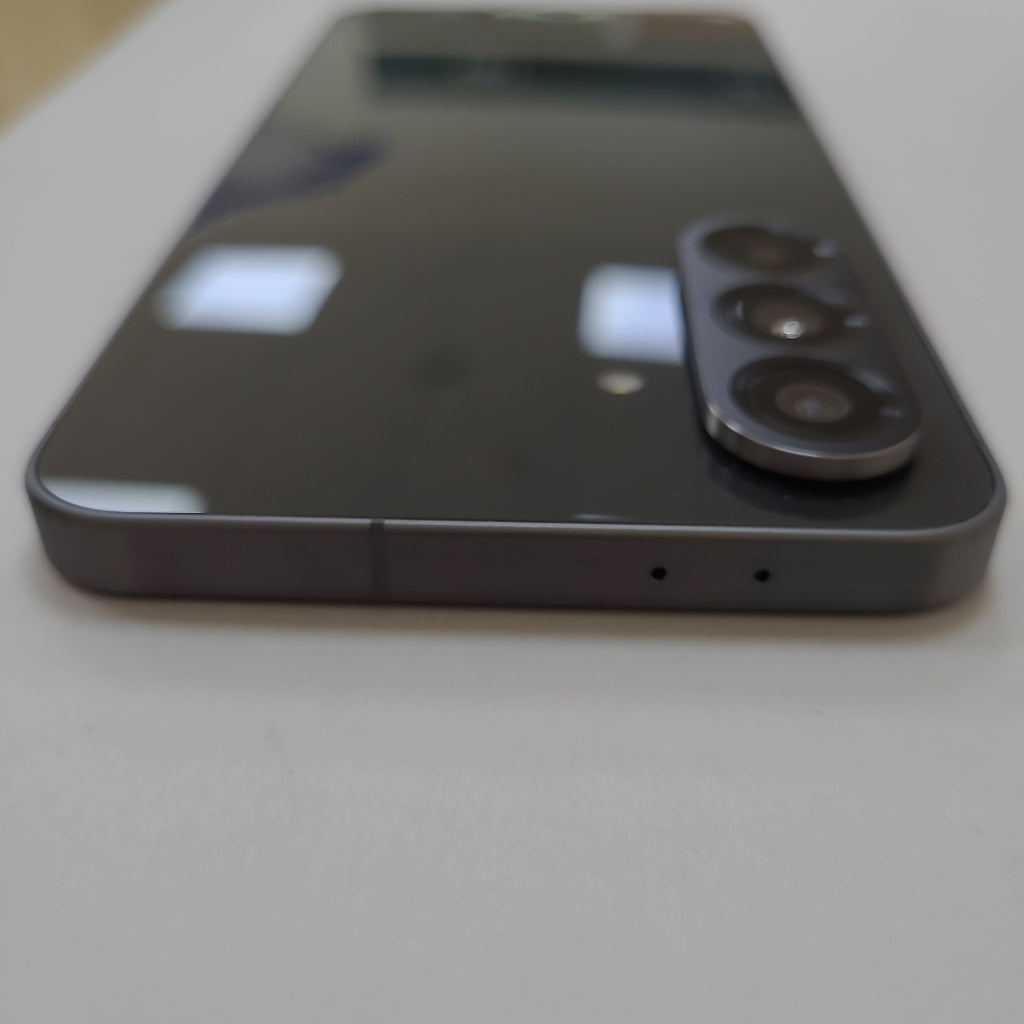 CELULAR SAMSUNG GALAXY A56 SM-A566E (2025) 256 GB 12 GB RAM (SEMINUEVO)
