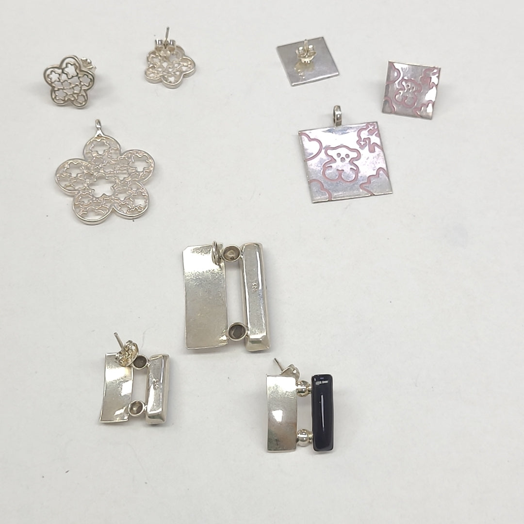 ARETES PAR, DIJE PLATA 44.3 GRMS (SEMINUEVO)