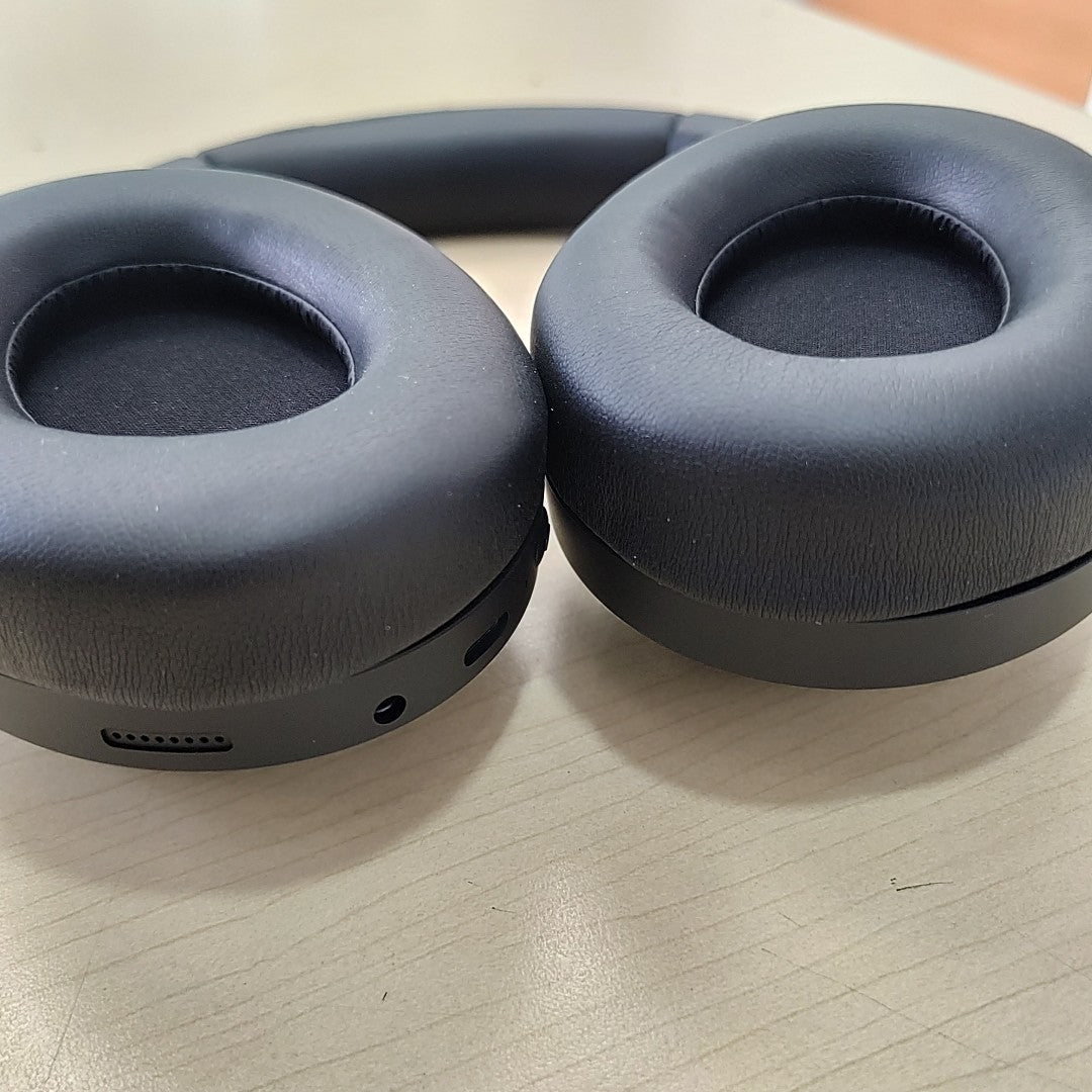 AUDIFONOS OTRAS MARCAS OTROS MODELOS INALAMBRICO OVER EAR (SEMINUEVO)