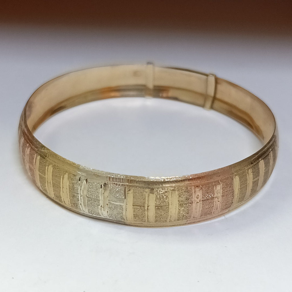 PULSERA RIGIDA ORO 10 K 9.4 GRMS (SEMINUEVO)