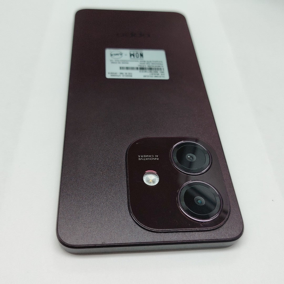 CELULAR OPPO A40 CPH2669 (2024) 256 GB 4 GB RAM (SEMINUEVO)
