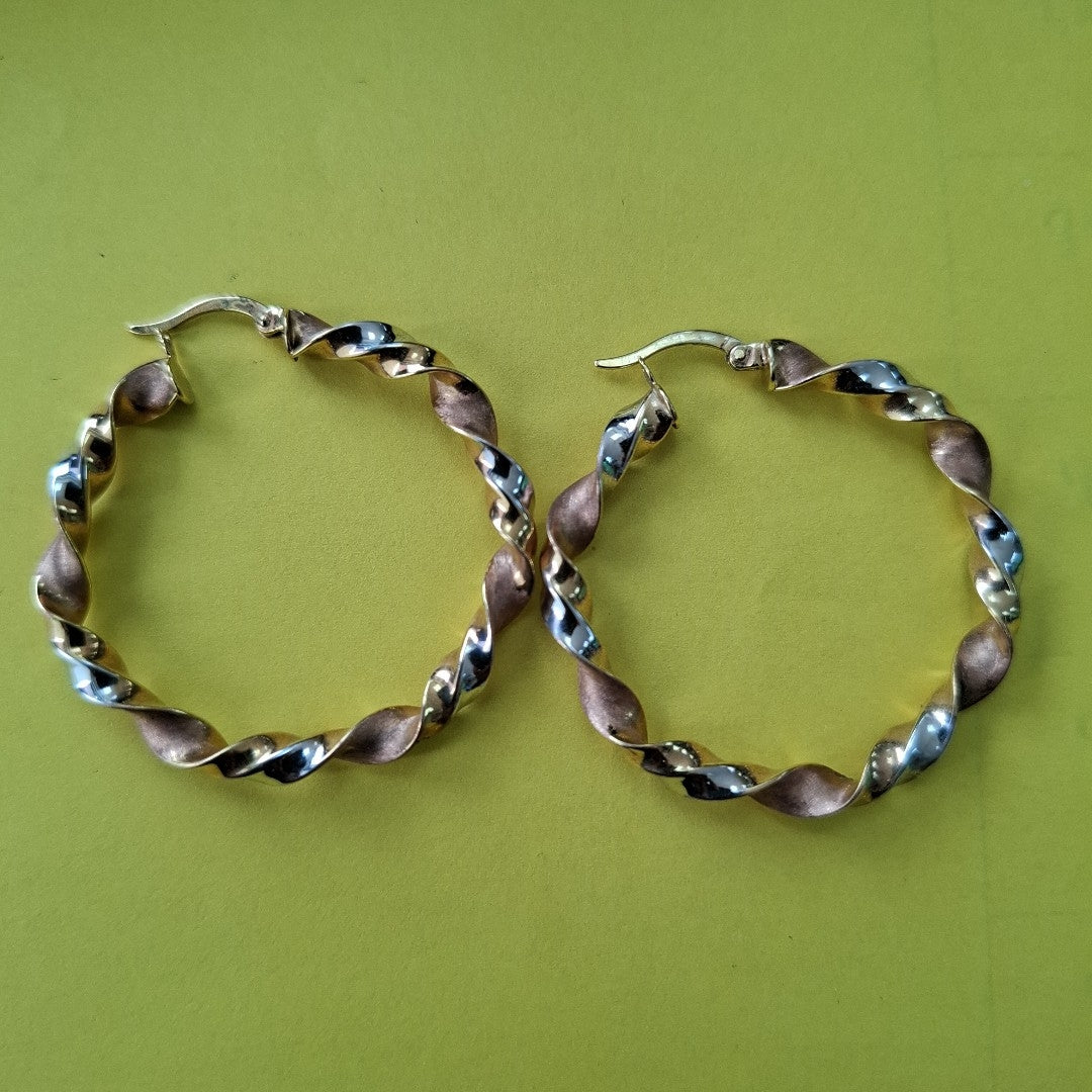 ARETES PAR ORO 10 K 3.2 GRMS (SEMINUEVO)