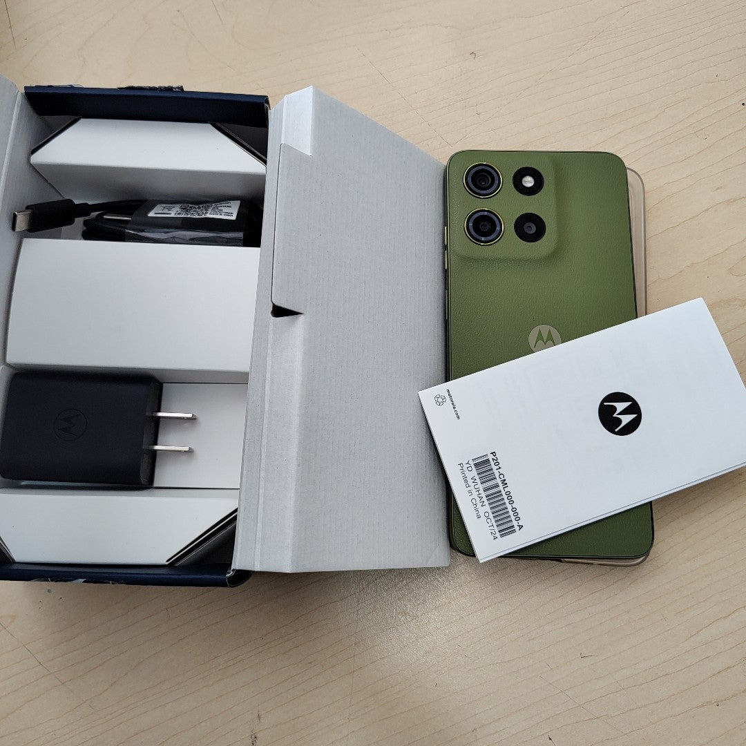 CELULAR MOTOROLA MOTO G15 XT2521-2 (2025) 256 GB 4 GB RAM (SEMINUEVO)