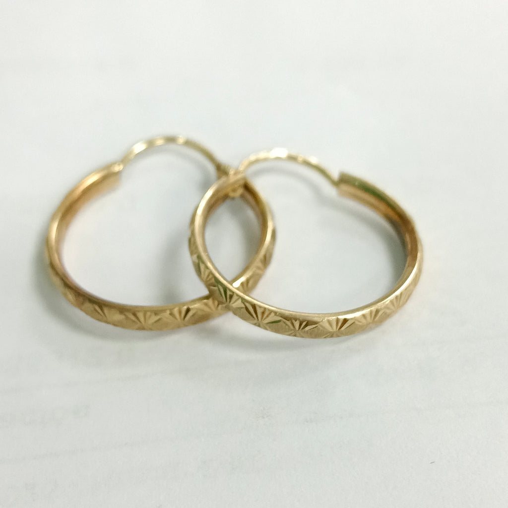 ARRACADAS PAR ORO 8 K 1,30 GRMS (SEMINUEVO)