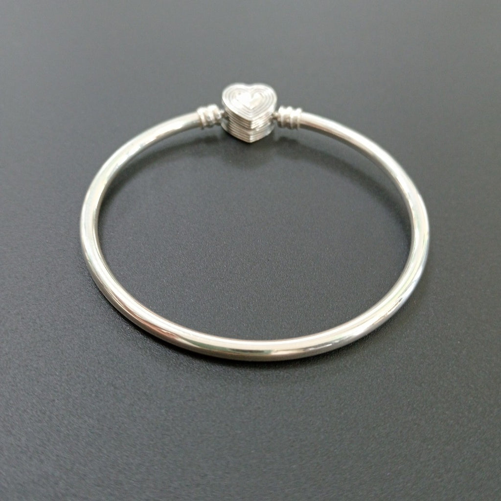 PULSERA RIGIDA PLATA 9,00 GRMS (SEMINUEVO)