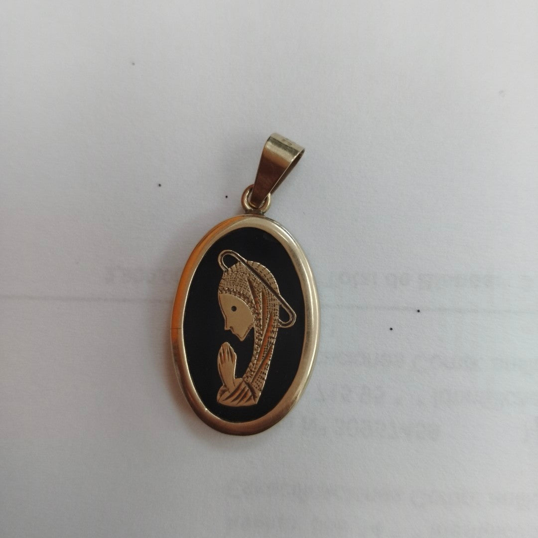 DIJE, MEDALLA RELIGIOSA ORO 10 K 3.5 GRMS (SEMINUEVO)