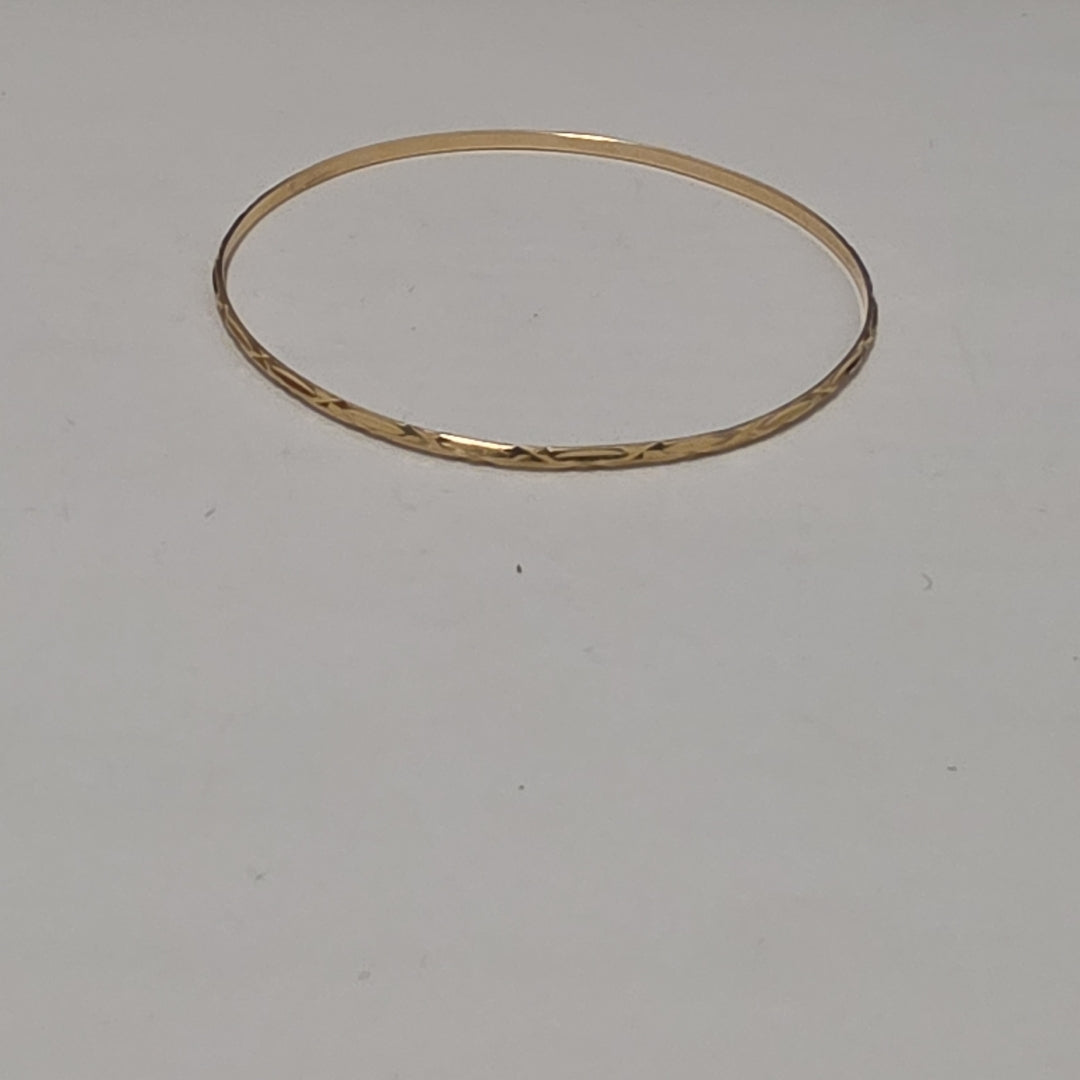 PULSERA RIGIDA ORO 18 K 4.6 GRMS (SEMINUEVO)