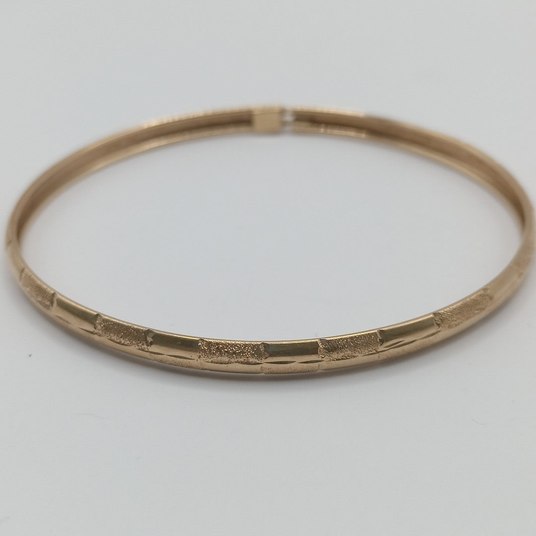 PULSERA RIGIDA ORO 14 K 3.4 GRMS (SEMINUEVO)