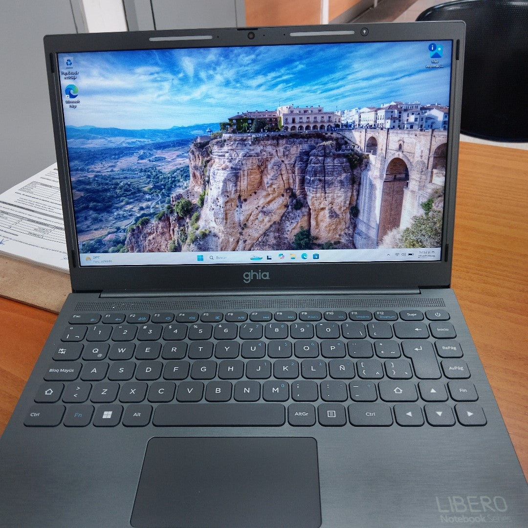 LAPTOP GHIA LIBERO LH714CP 128 GB SSD 4 GB RAM (SEMINUEVO)