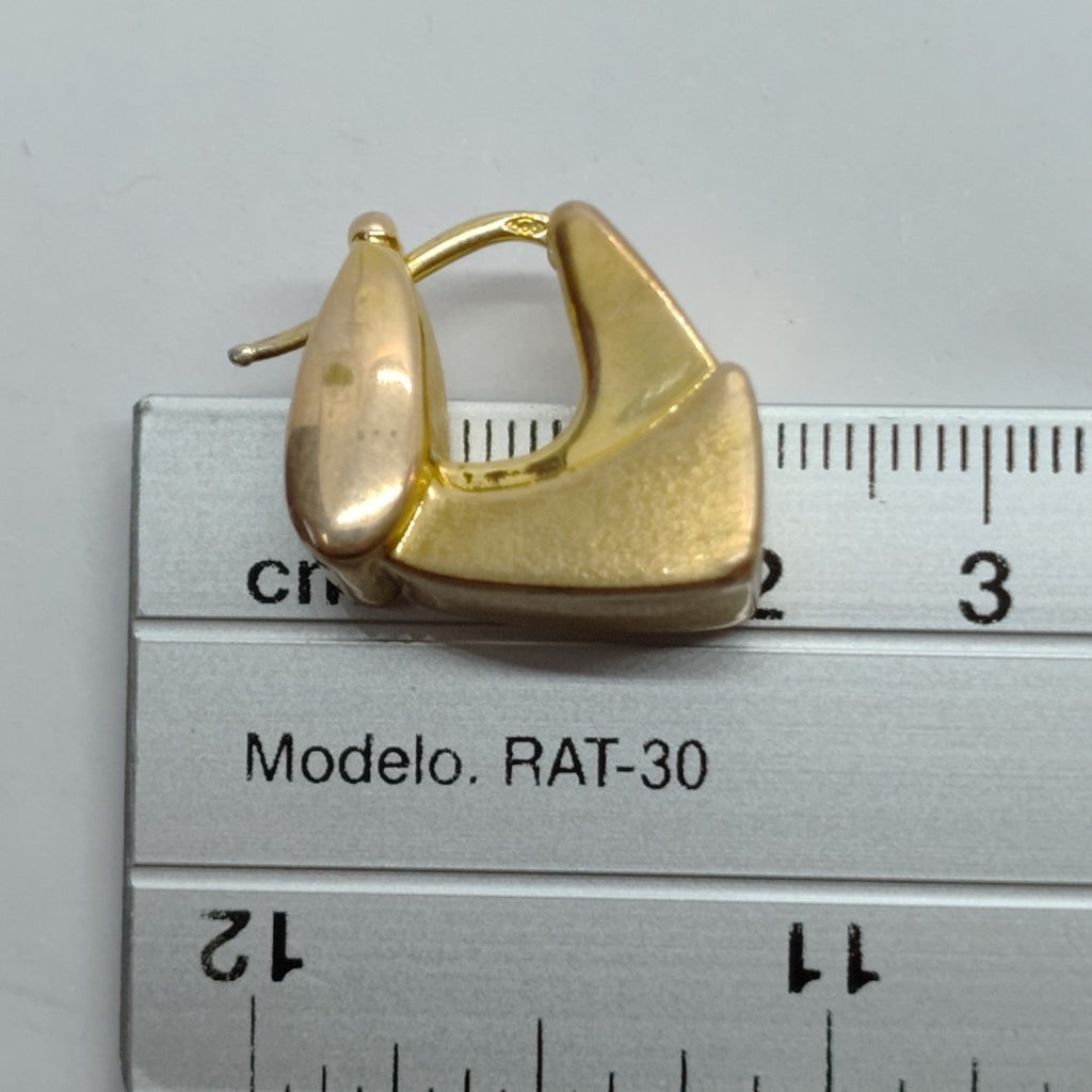 ARRACADAS PAR ORO 14 K 5.9 GRMS (SEMINUEVO)