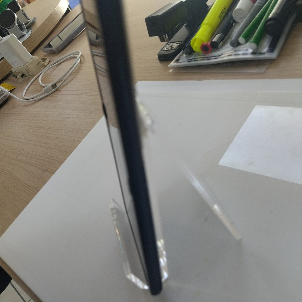 CELULAR MOTOROLA RAZR 60 XT2553-1 (2025) 512 GB 12 GB RAM (SEMINUEVO)