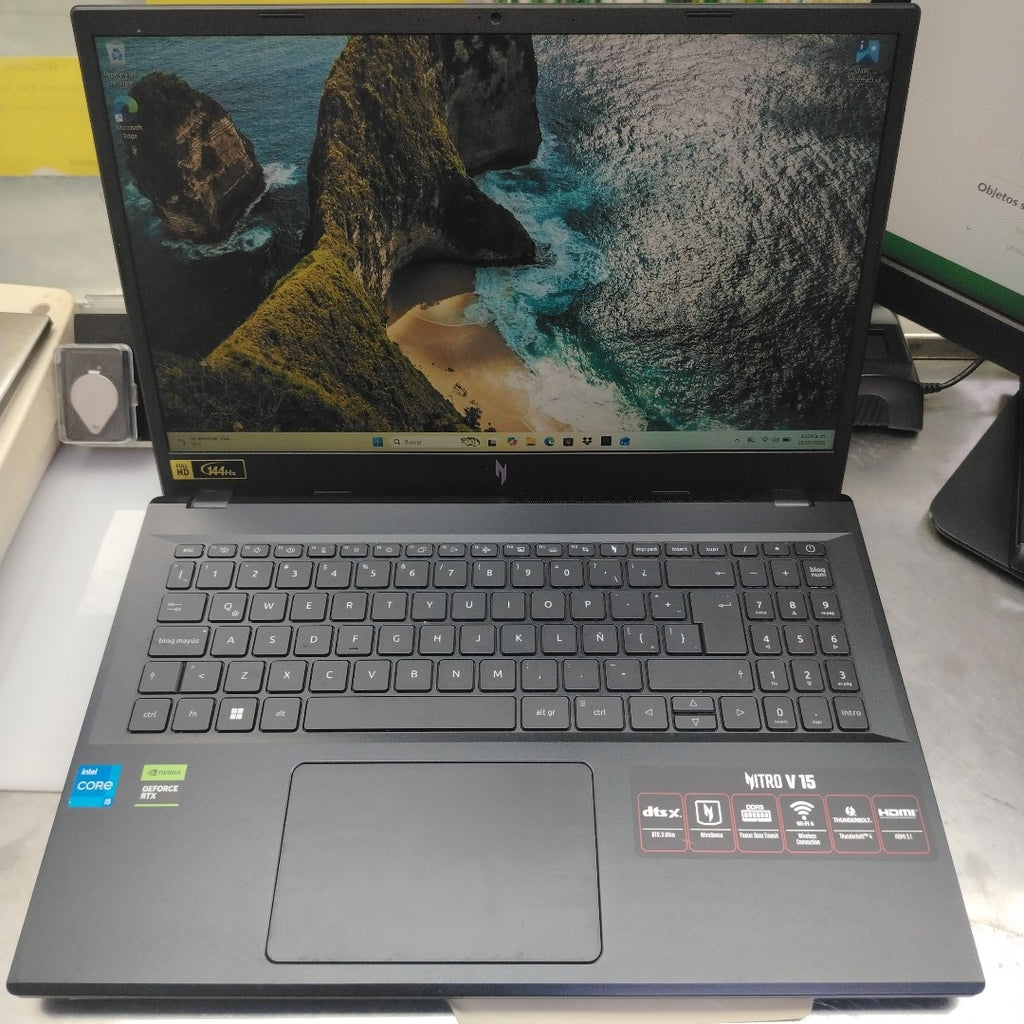 LAPTOP ACER NITRO V15 ANV15-51-50HH (2024) 512 GB SSD 8 GB RAM (SEMINUEVO)