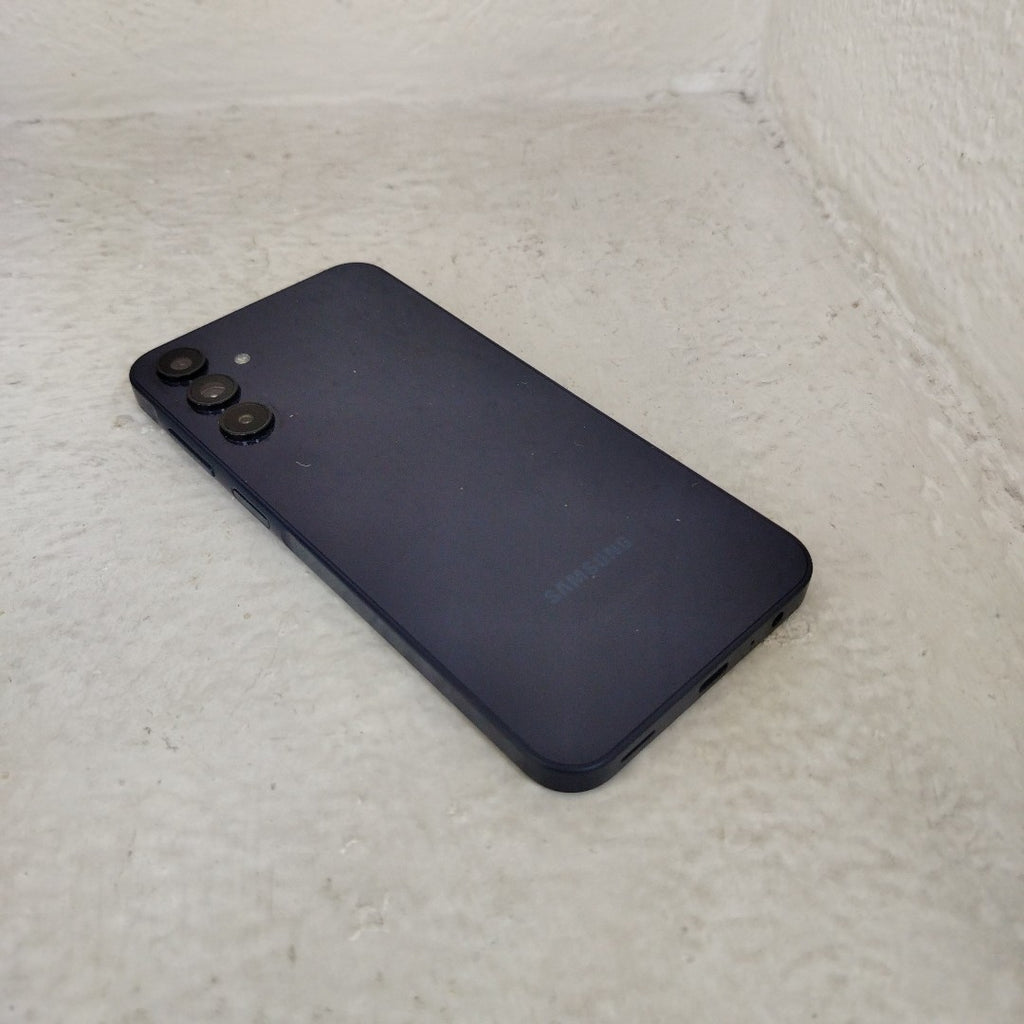 CELULAR SAMSUNG GALAXY A15 5G SM-A156U (2023) 128 GB 4 GB RAM (SEMINUEVO)