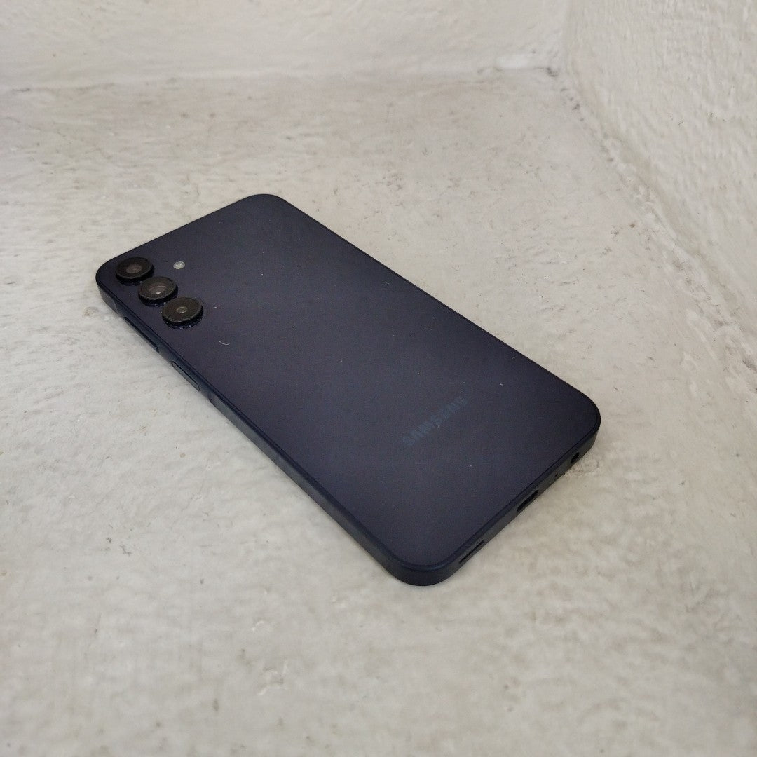 CELULAR SAMSUNG GALAXY A15 5G SM-A156U (2023) 128 GB 4 GB RAM (SEMINUEVO)