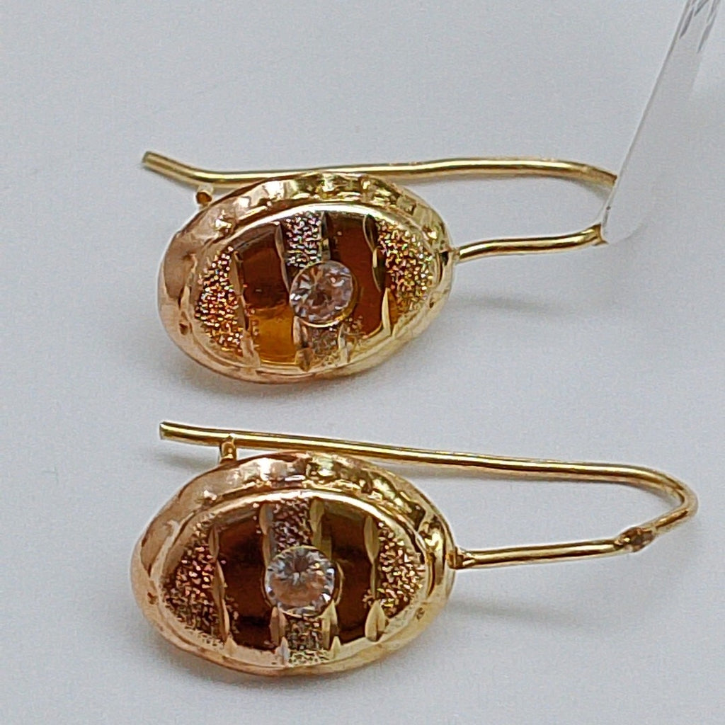 ARETES PAR ORO 10 K 0.9 GRMS (SEMINUEVO)