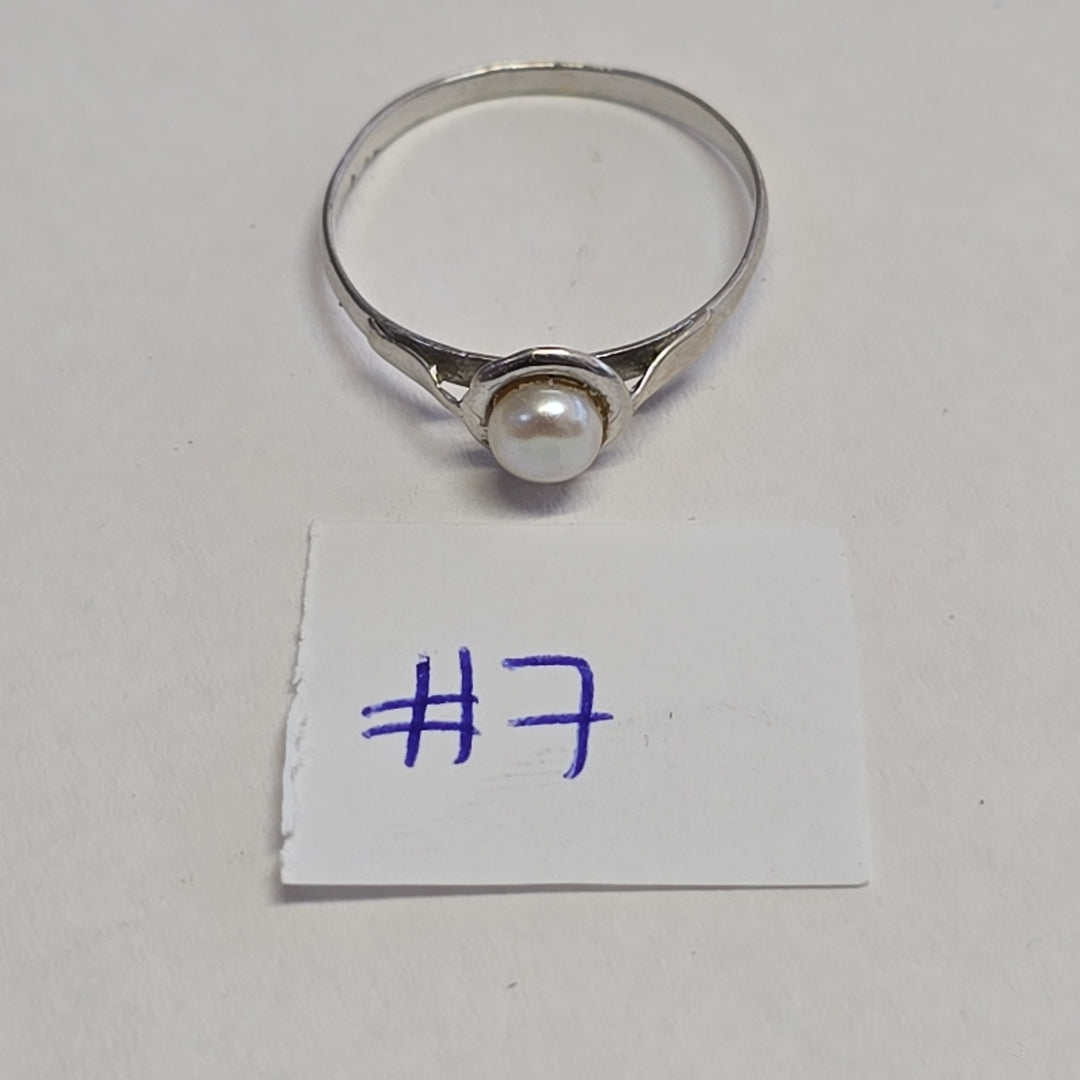 ANILLITO ORO BLANCO 14 K 0,90 GRMS (SEMINUEVO)