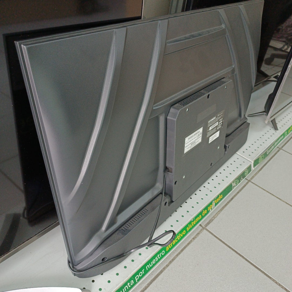 PANTALLA HYUNDAI HYLED4028QR 40" LED HD (SEMINUEVO)