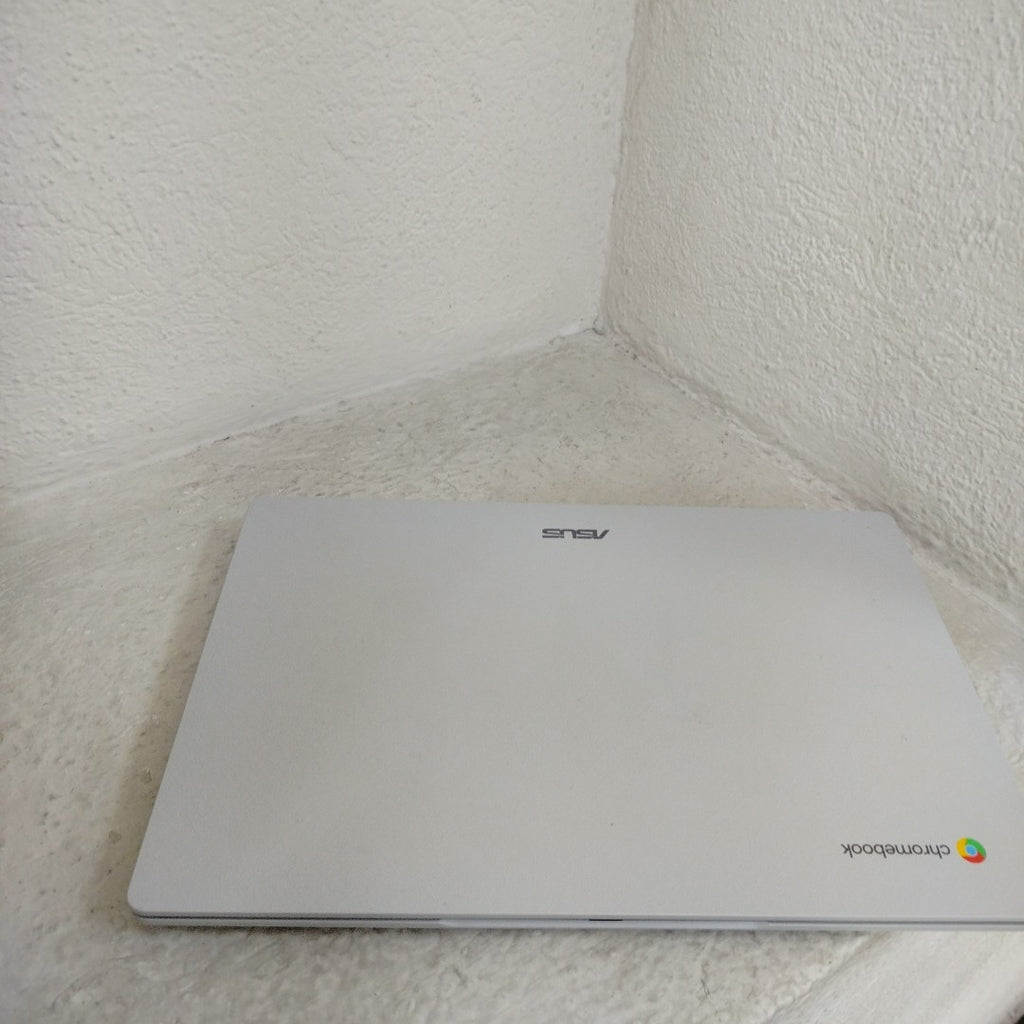 LAPTOP ASUS CROMEBOOK CX1405CTA C8G128-C1 (2025) 128 GB 8 GB RAM (SEMINUEVO)