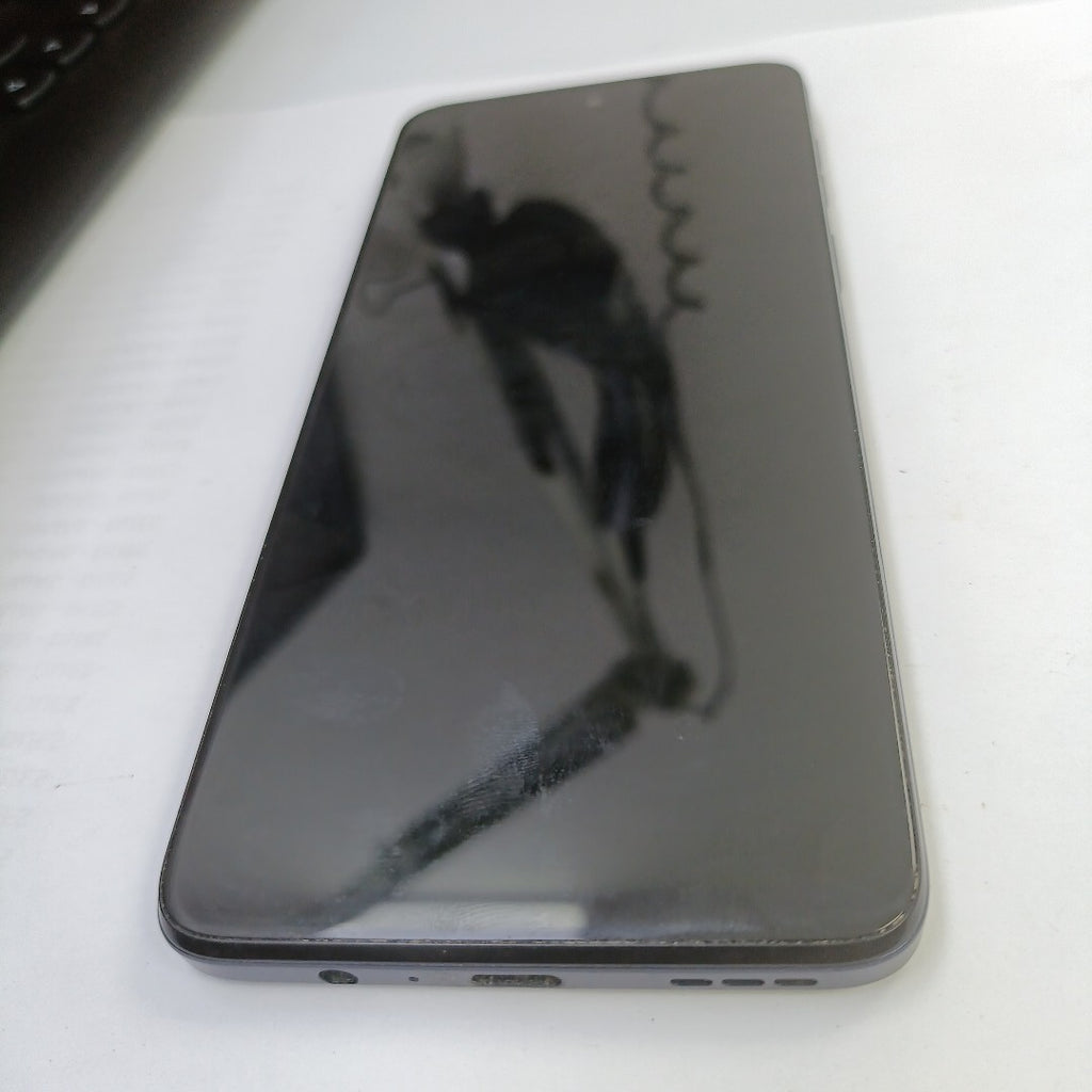 CELULAR MOTOROLA MOTO G54 5G XT2343-1 (2023) 128 GB 8 GB RAM (SEMINUEVO)