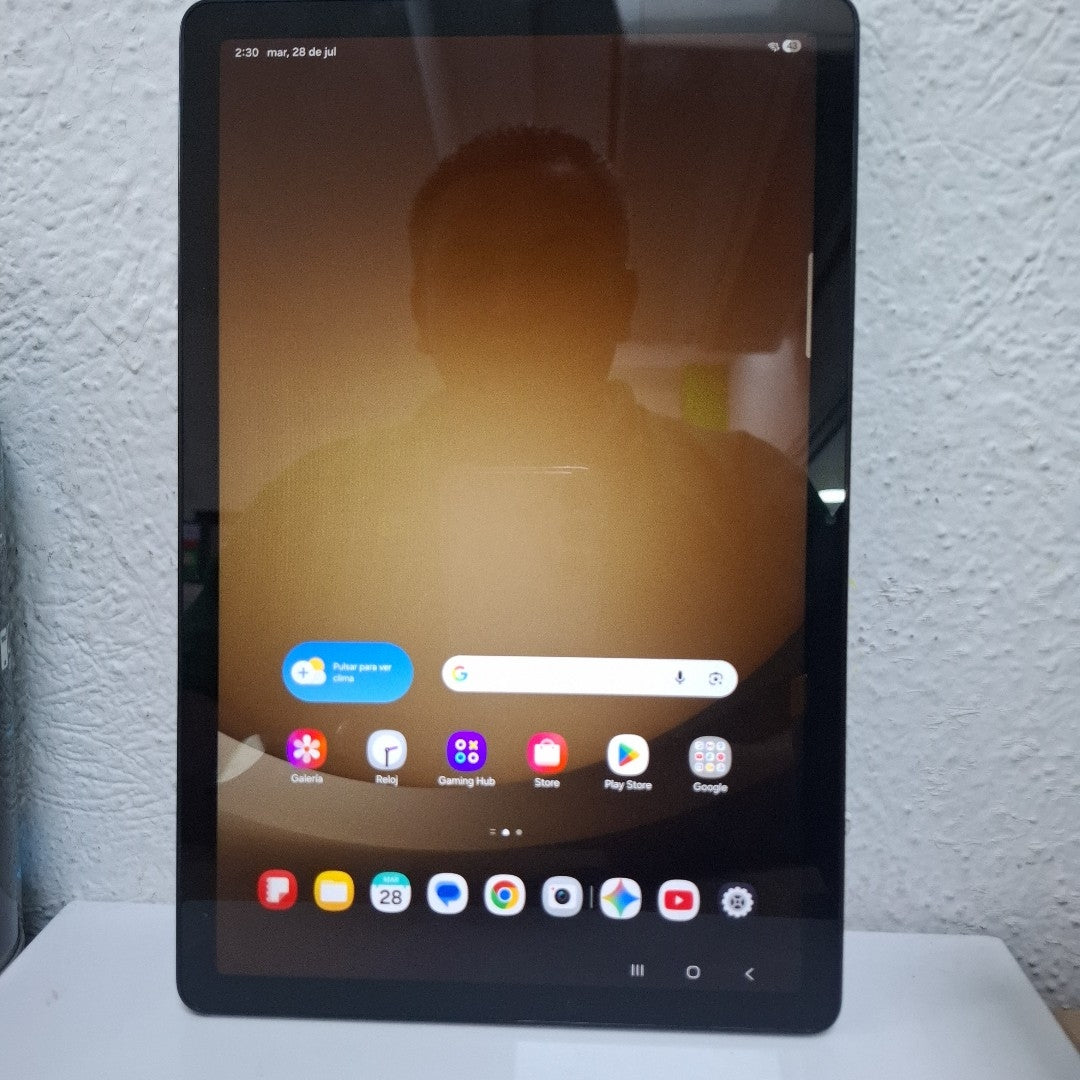 TABLETA SAMSUNG GALAXY TAB A9+ SM-X210 (2023) 128 GB 8 GB RAM (SEMINUEVO)