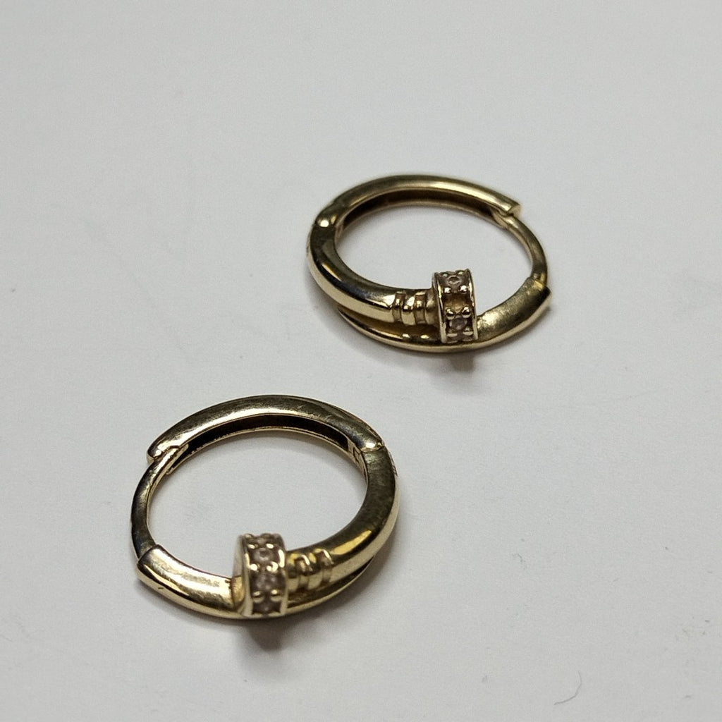 ARRACADAS PAR ORO 14 K 2.4 GRMS (SEMINUEVO)
