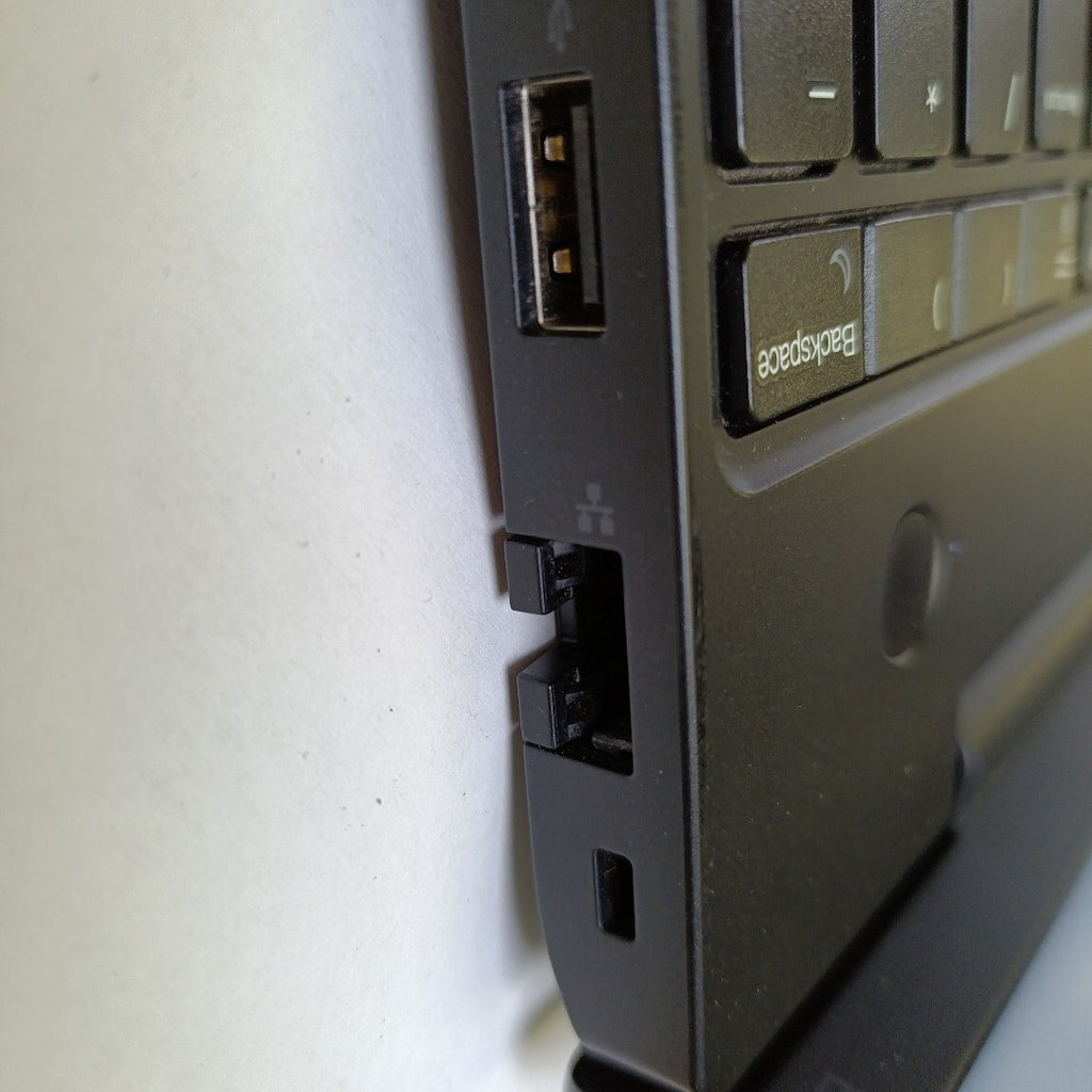 LAPTOP LENOVO THINKPAD E16 GEN 1 (2024) 1 TB SSD 40 GB RAM (SEMINUEVO)